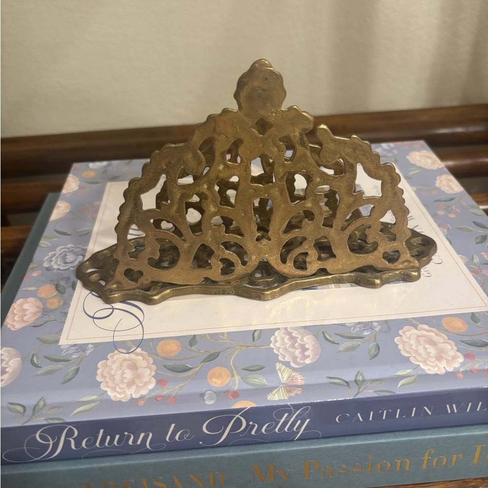 Andrea by Sadek Vintage Brass Letter/Napkin Holder or Bookend - Picture 5 of 8